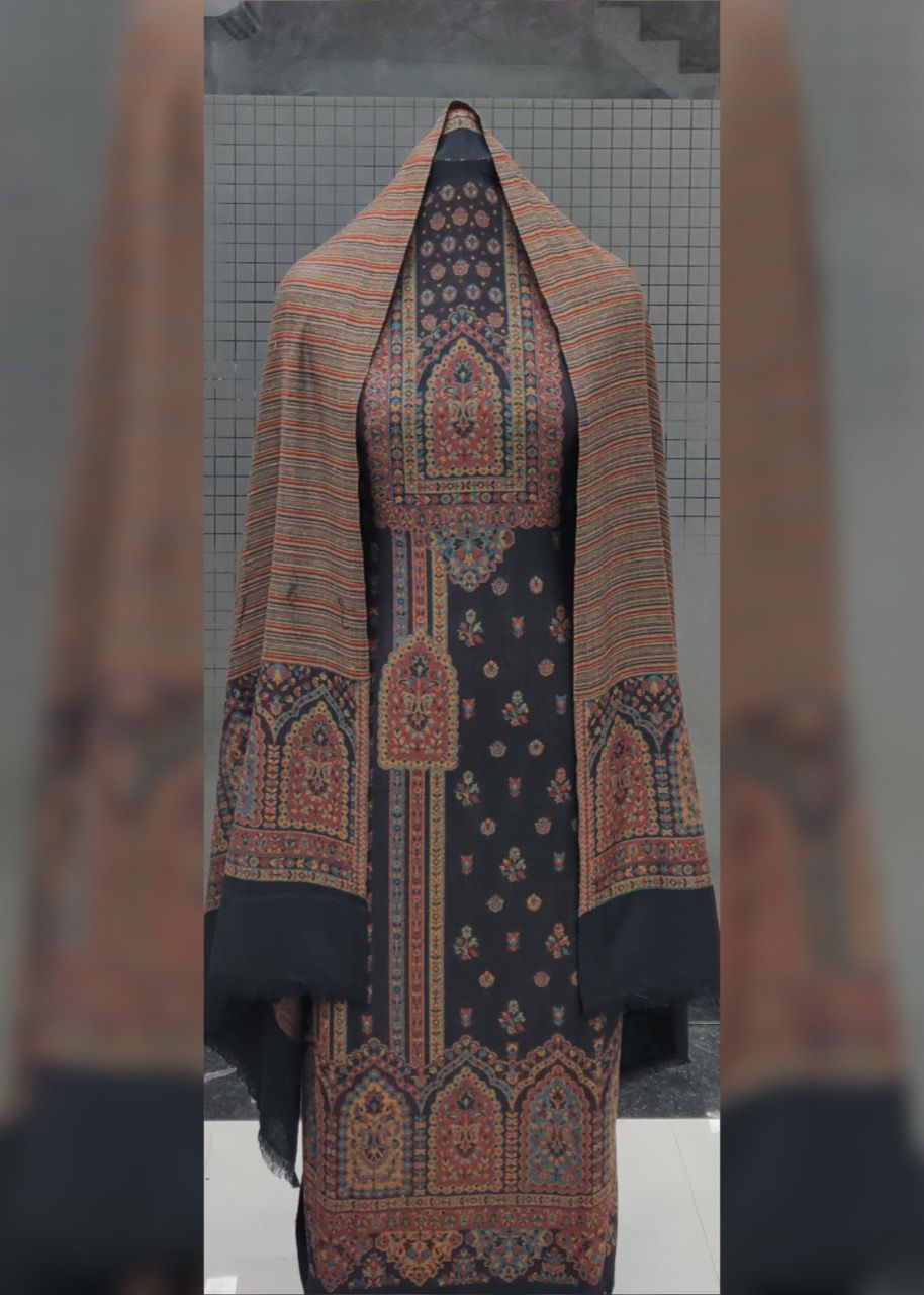 Kani technique ladies suits Cloth 4.5 MTR + Dupata Color Pink