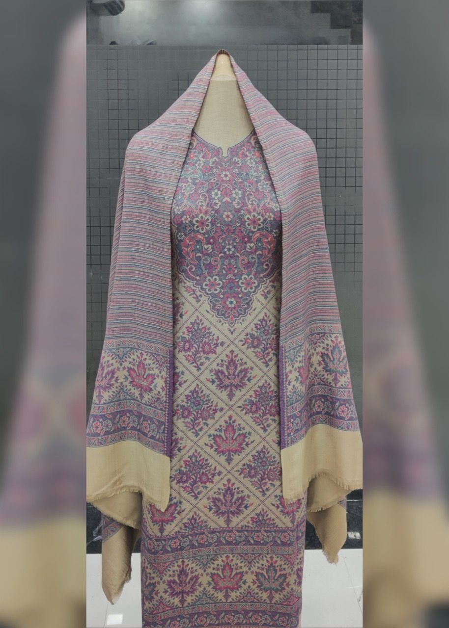 Ladies suits Cloth 4.5 MTR + Dupata Color Grey